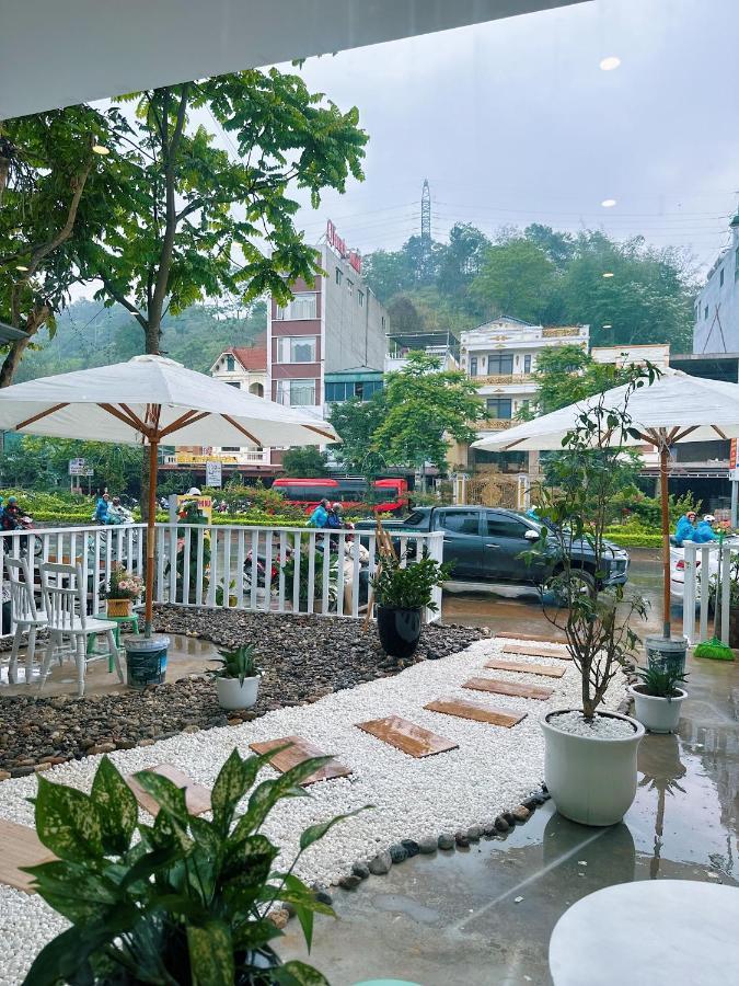 Delapong Guest House - Motorbike Tour 하 기앙 외부 사진